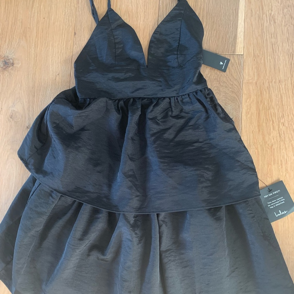 New With Tags! Lulu’s little black dress XS Party Pose Satin tiered min dress. - Picture 3 of 7